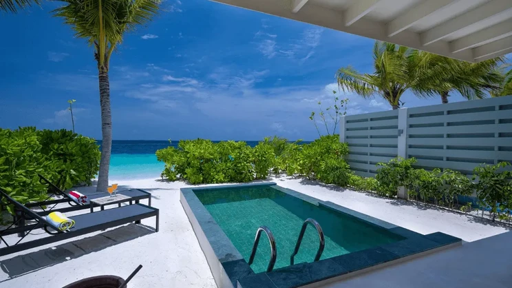 OBLU SELECT Lobigili